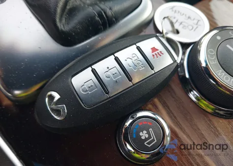 2015 Infiniti Q70L 3.7X из США, поврежденный, VIN JN1BY1PR2FM830110